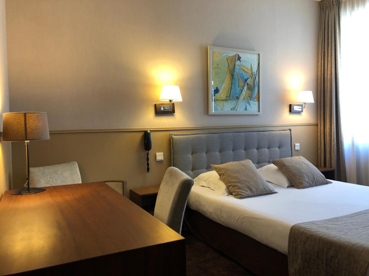 Hotel Ajoncs D'Or Saint-Malo Exterior photo