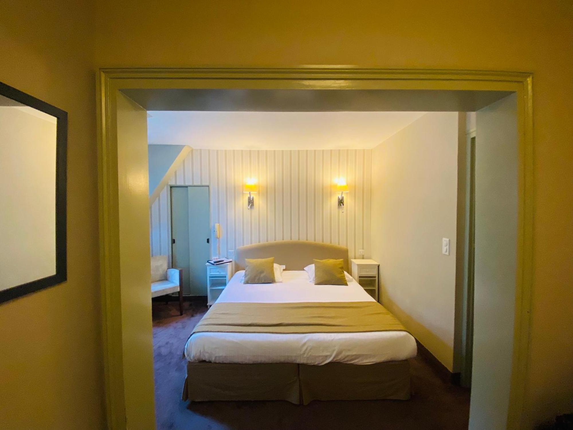 Hotel Ajoncs D'Or Saint-Malo Exterior photo