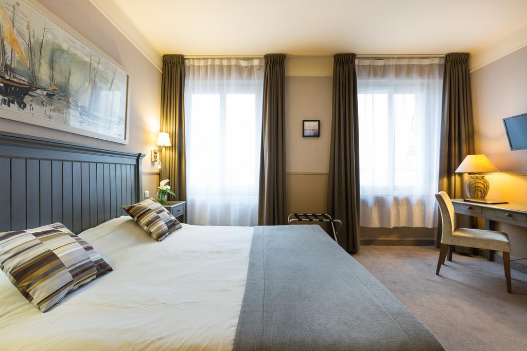 Hotel Ajoncs D'Or Saint-Malo Exterior photo