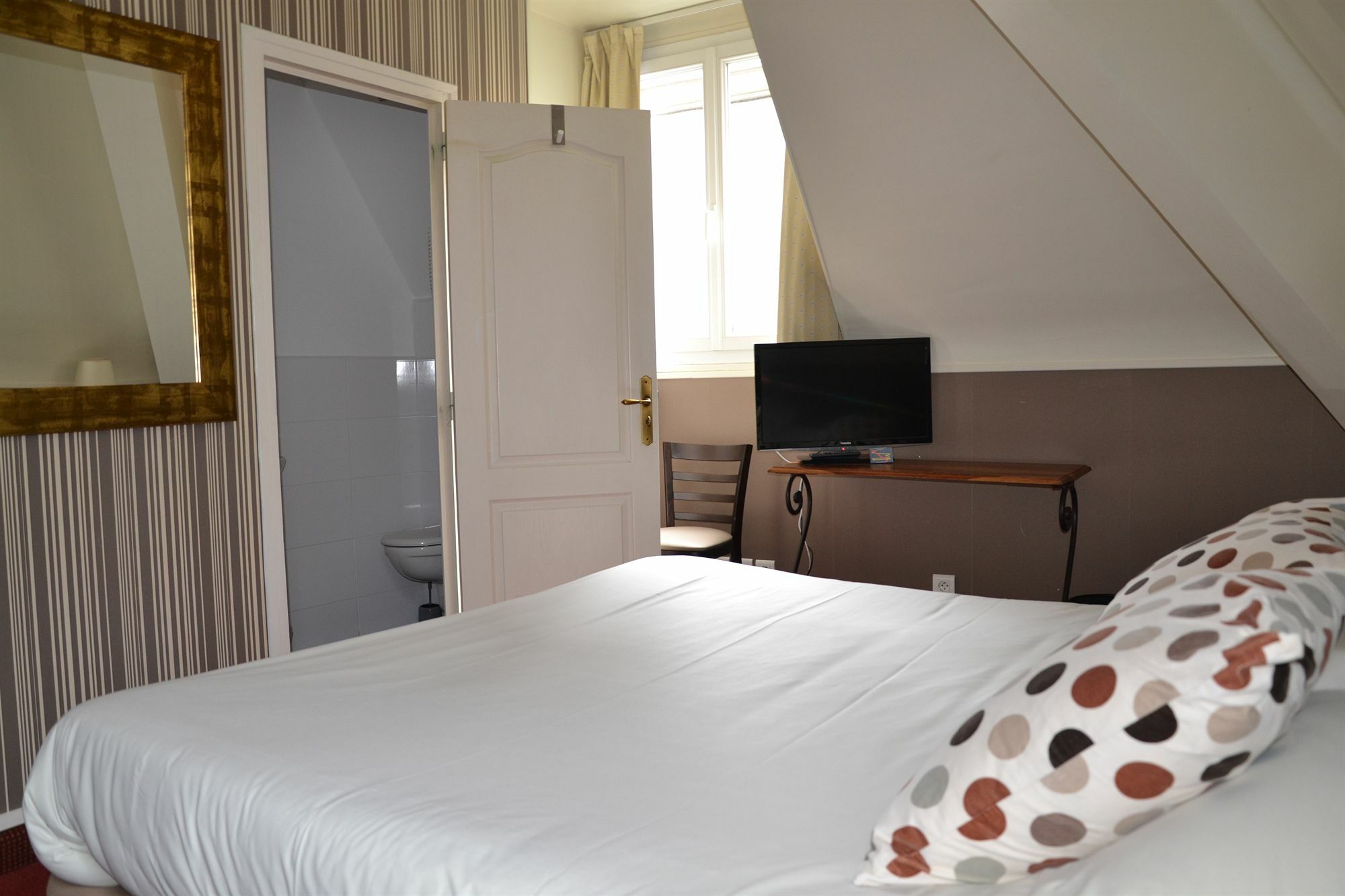 Hotel Ajoncs D'Or Saint-Malo Exterior photo